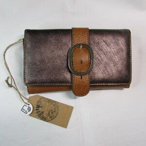 Catchfly Women's Trifold Wallet Clutch - Brown